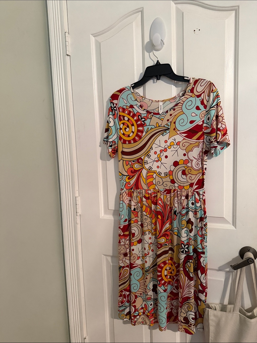 Short Sleeve Floral Swirl Midi Dress in Multi